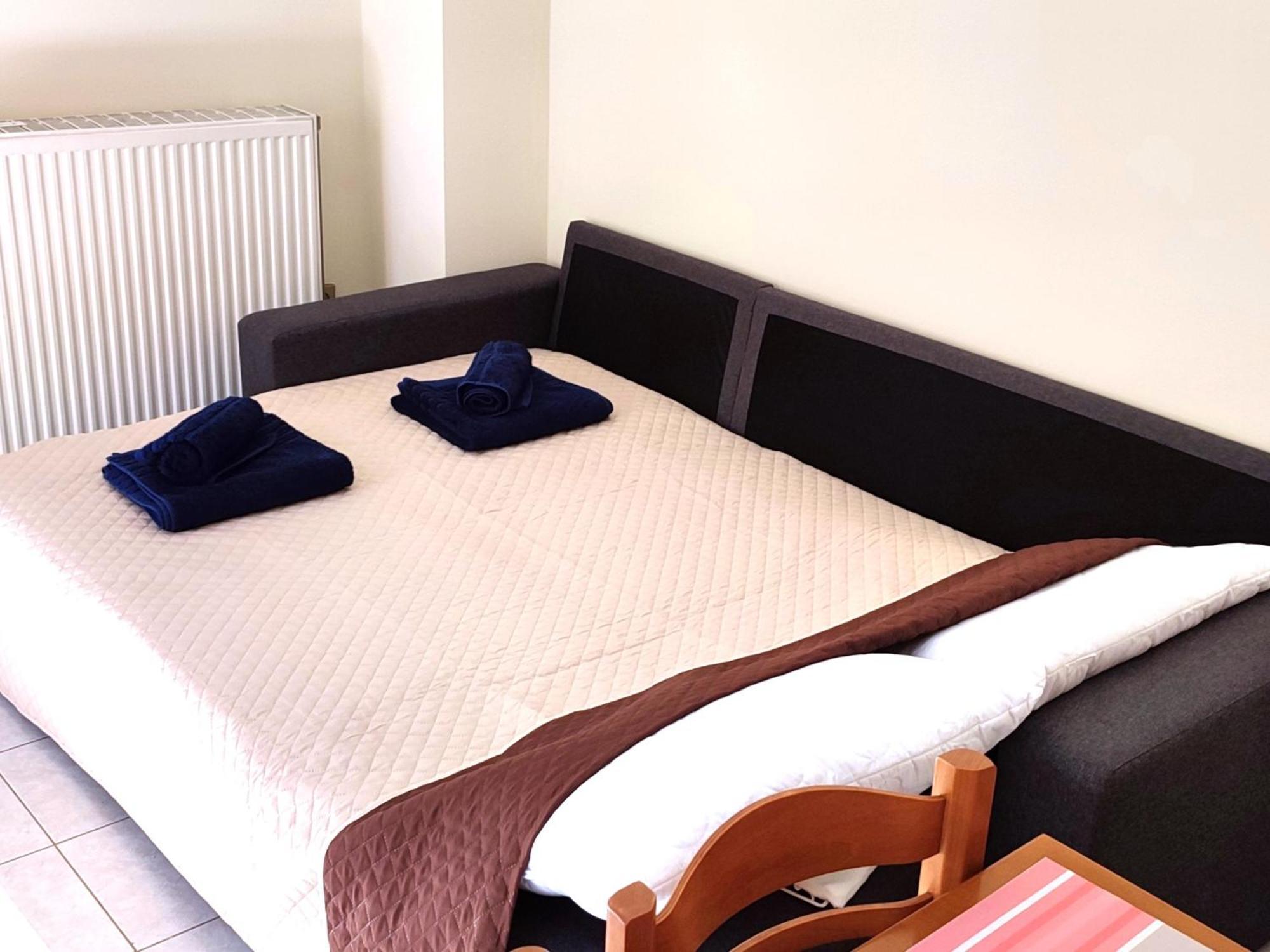 Mando Patrasso - Classical Apartment In The Center Of Patras With Free Parking エクステリア 写真